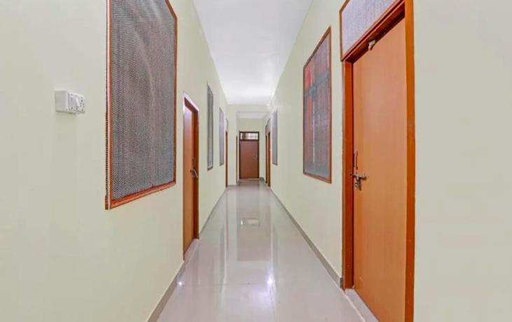 Kk Guest House ลัคเนา ภายนอก รูปภาพ